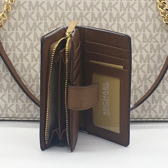 MICHAEL KORS SHANIA LARGE CHAIN TOTE & WALLET SET - Picture 5 of 8